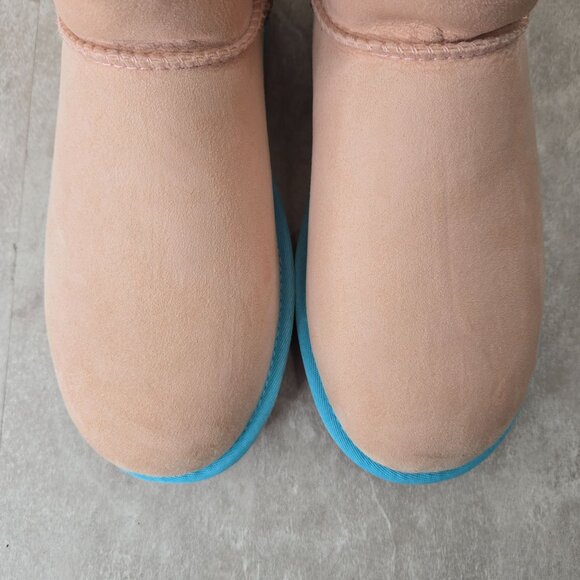 UGG Classic Short II Neon Boots 9 Pink Suede Shearling Fur Lined Winter Booties - Picture 10 of 13